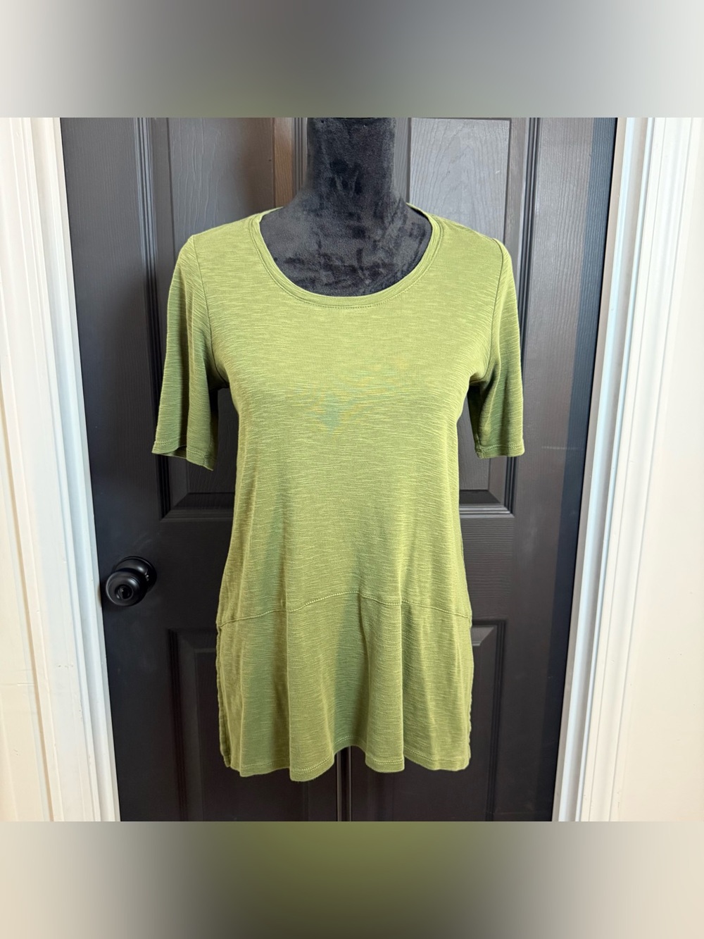 J. Jill Olive Green Scoop Neck Short Sleeve Tunic 100% Pima Cotton